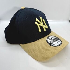 New Era 39THIRTY NY Yankees Pinstripe Bowl NCAA Hat Navy Gold Stretch Fit S/M
